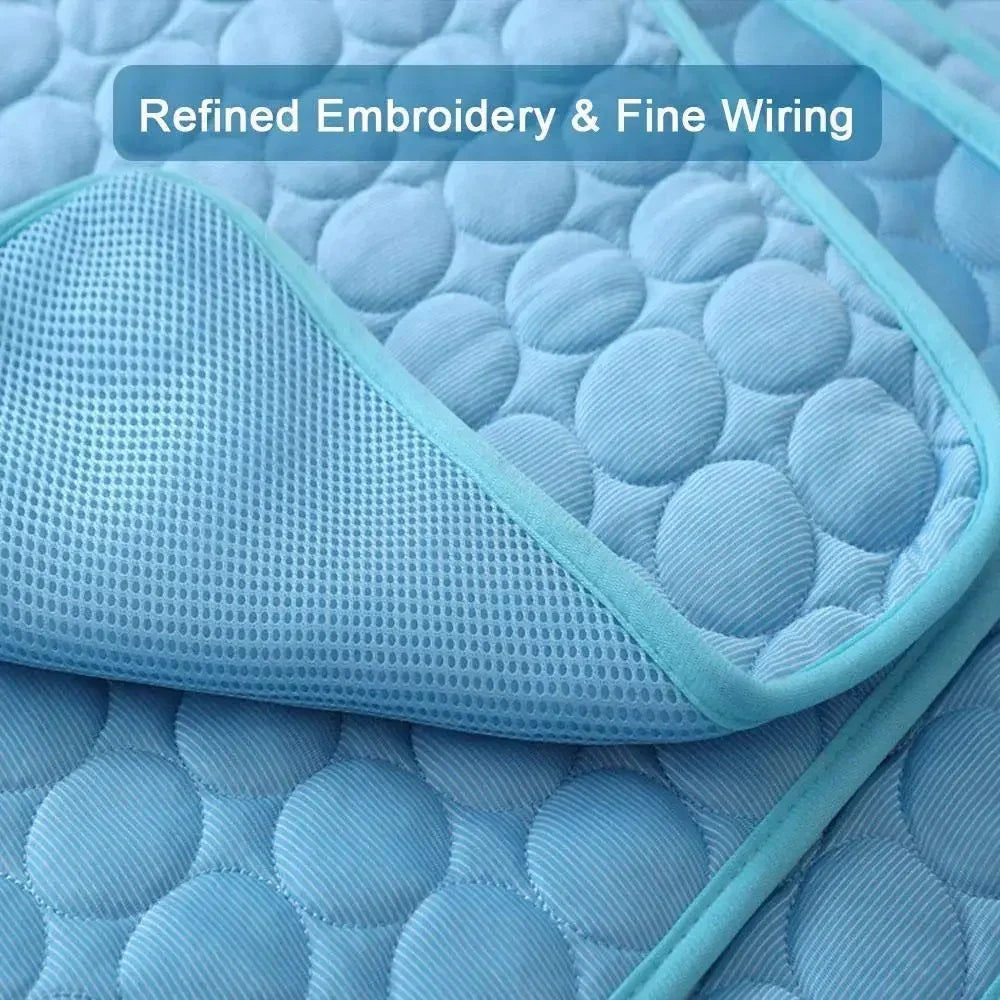 Dog Cooling Pad Ice Silk Fabric Self Cooling Gel Breathable Washable Summer Pet Mat for Dogs Cats Sofa Kennel Bed Comfortable La
